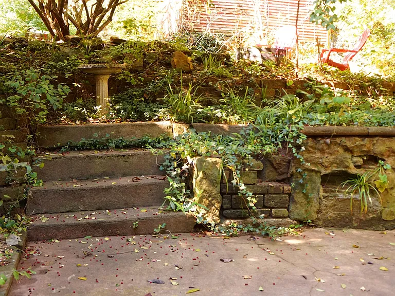 121 S University Ave — Photo 21