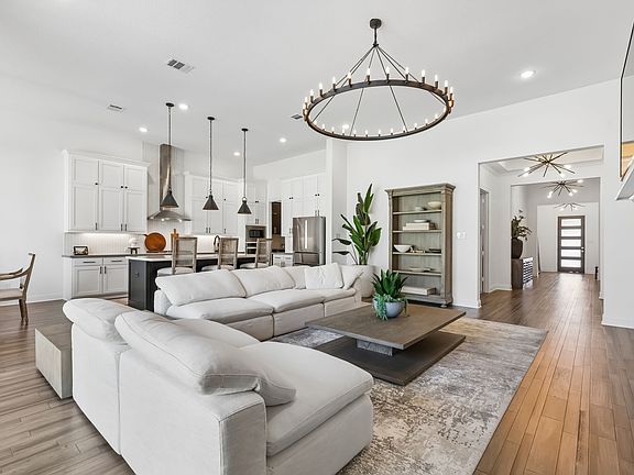 2nd image of 3016 Sundial Ln