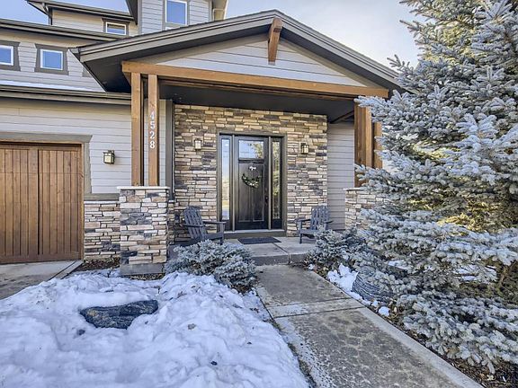 3rd image of 4528 Sprucedale Pl