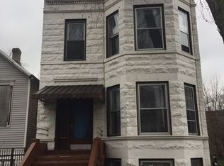 6417 S Eberhart Ave, Chicago, IL 60637