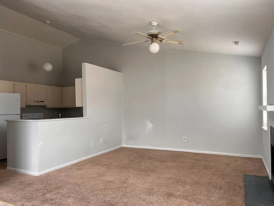 Side Living room