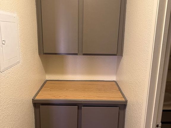 4th image of 66785 8th St APT 12