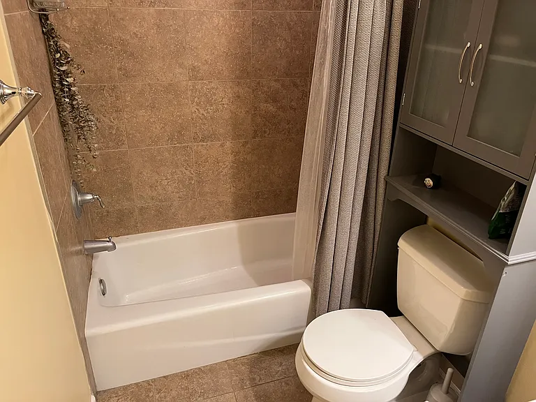4380 Parklawn Ave #102 — Photo 4