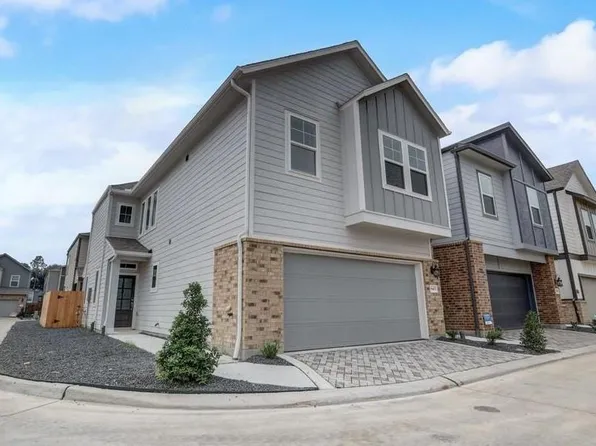 8403 Arden Valley Ln, Houston, TX 77063
