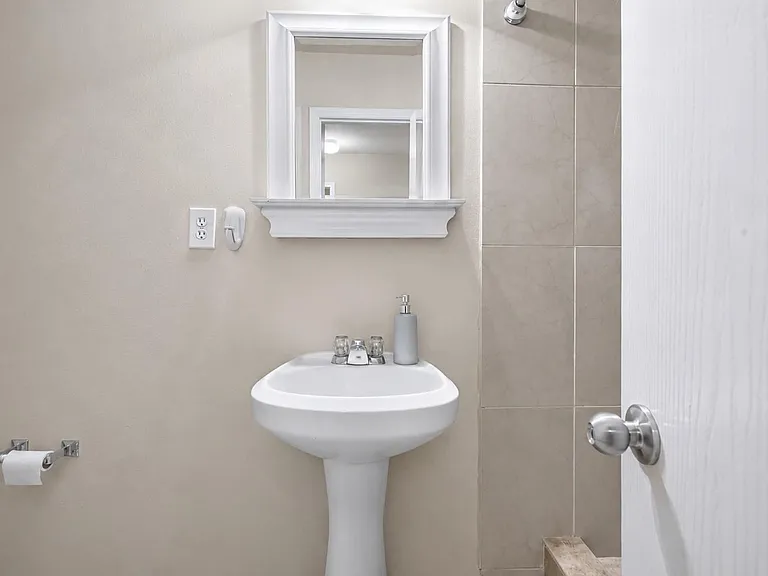 6 Orion Star Ct — Photo 30