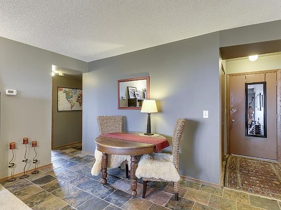 4th image of 26 10th St W Unit 1710