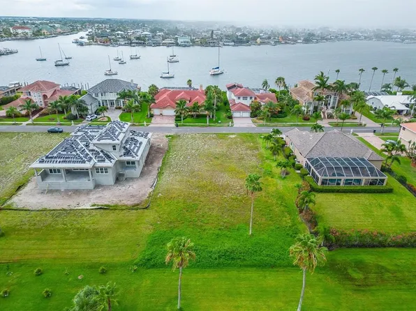 6432 Rubia Cir #5, Apollo Beach, FL 33572