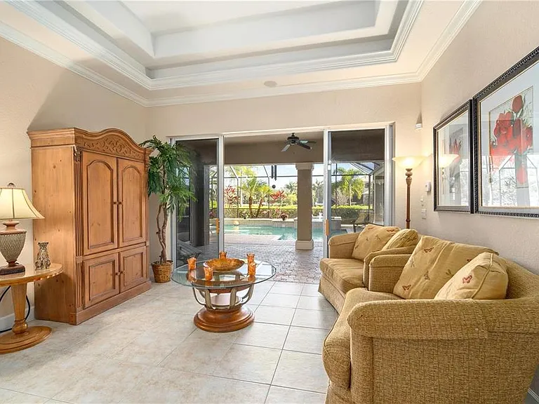 1023 Rainbow Ct — Photo 9