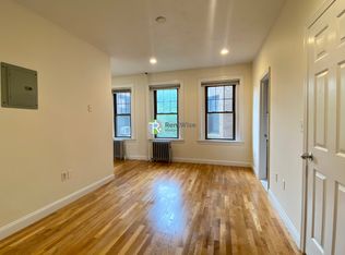 60 Queensberry St APT 12, Boston, MA 02215