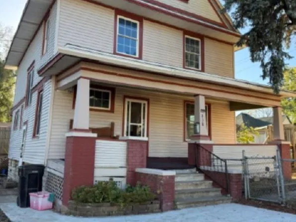 838 W 3rd St, Ottumwa, IA 52501