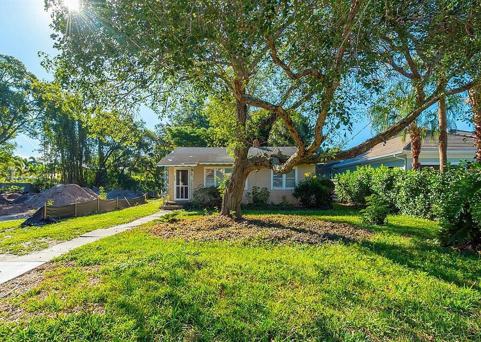 1st image of 1734 Alta Vista St
