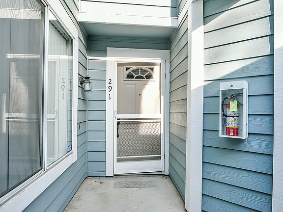 3rd image of 291 S Wildwood