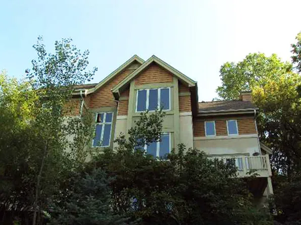 90 Groveland Ter, Minneapolis, MN 55403