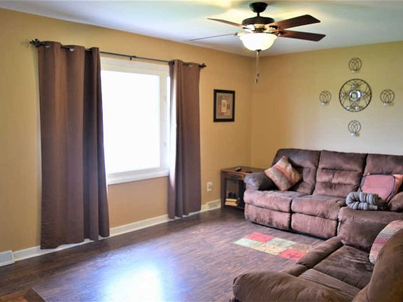 2nd image of 322 Bunn Dr