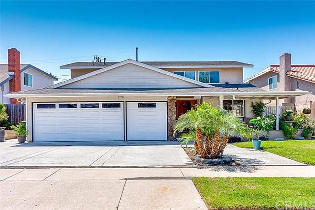 1st image of 15294 Woodcrest Dr