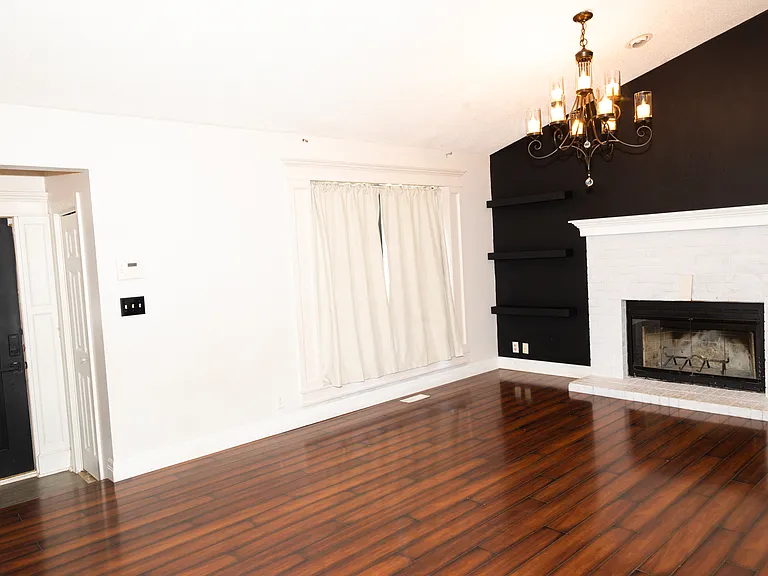 1426 W Nottingham Cir — Photo 9