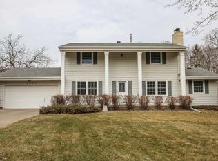 2822 Forest Dale Rd, New Brighton, MN 55112