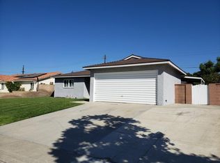 2465 W Glenoaks Ave, Anaheim, CA 92801