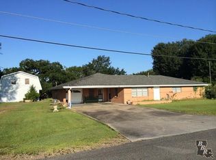 104 Four Point Dr, Raceland, LA 70394