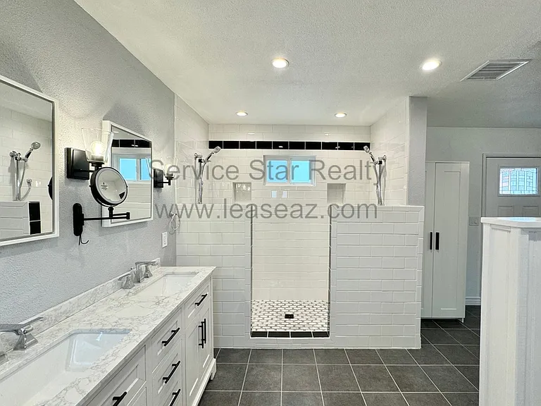 2908 E Avalon Dr — Photo 14