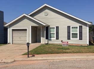 413 Belmont Dr, Edmond, OK 73034