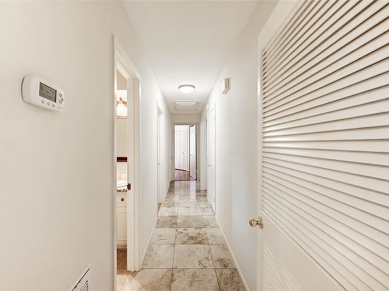 2602 Briarbrook Dr — Photo 19
