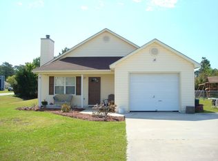 201 Foxhall Rd, Newport, NC 28570