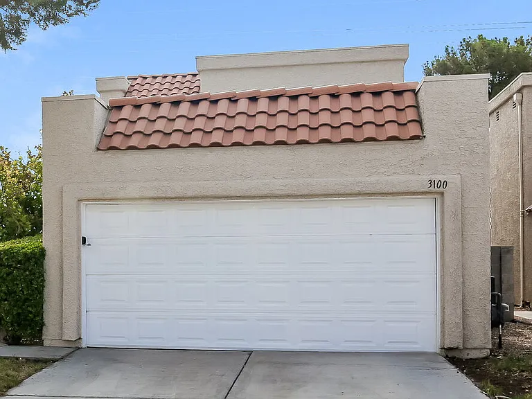 3100 Centavo Dr — Photo 1