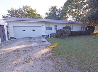 1202 W Main St, Weir, KS 66781