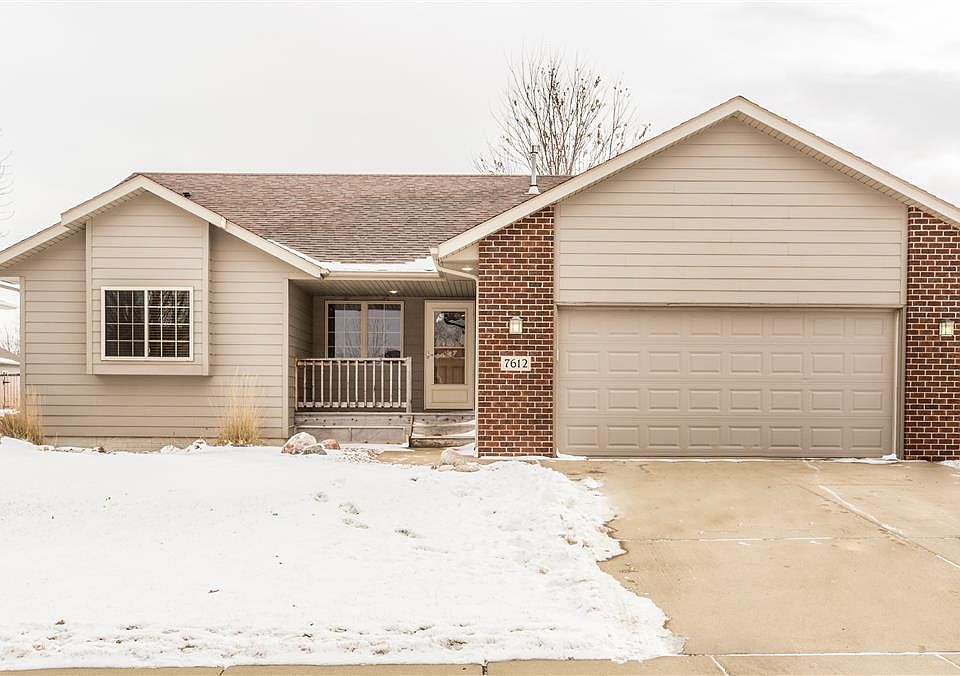 1st image of 7612 S Rose Crest Ct