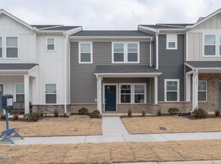 730 Chandler Stone Dr, Zebulon, NC 27597