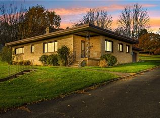 372 Lincoln St, Somerset, PA 15501