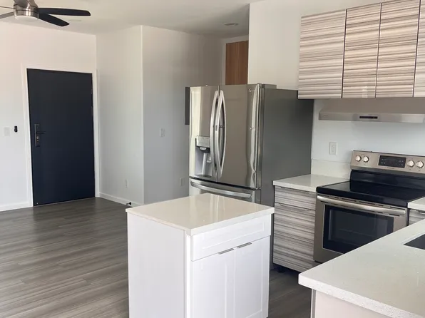 1675 Hookani St #2, Pearl City, HI 96782