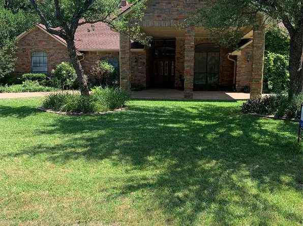 1811 Rocky Creek Dr, Duncanville, TX 75137