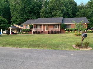 907 Ola St, Scottsboro, AL 35768