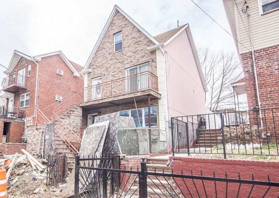 1st image of 3999e Secor Ave