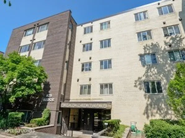835 Ridge Ave APT 401, Evanston, IL 60202