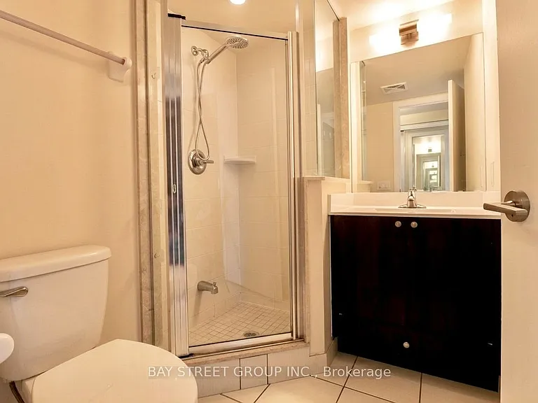 151 Village Green Sq #2703 — Photo 18