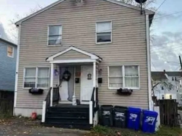35 Amsterdam St, Providence, RI 02909