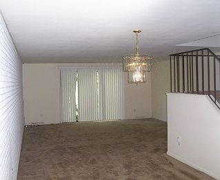 2nd image of 209 Dewitt St