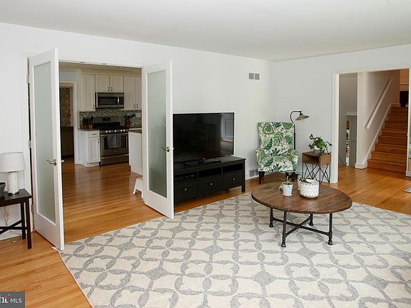 5th image of 2508 Foulk Woods Rd