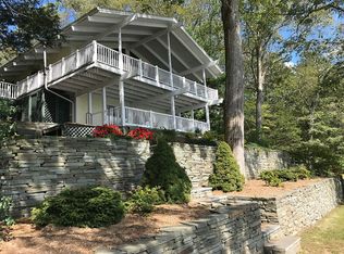 42 Dogwood Rd, Moodus, CT 06469