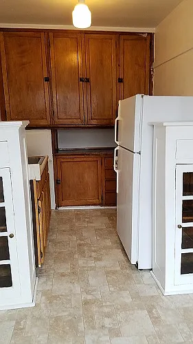 1 bed, 1.0 bath, $875 — Photo 3