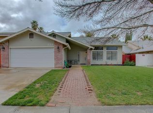 539 9th St, Patterson, CA 95363