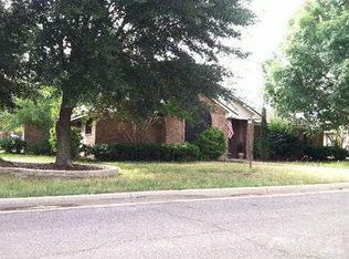 1100 Dendron Dr, Hewitt, TX 76643
