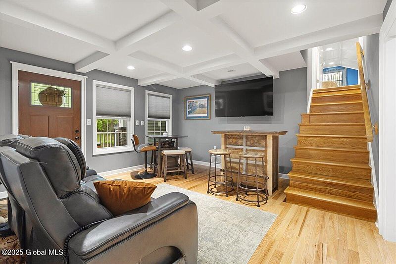 5th image of 7 Wineberry Lane