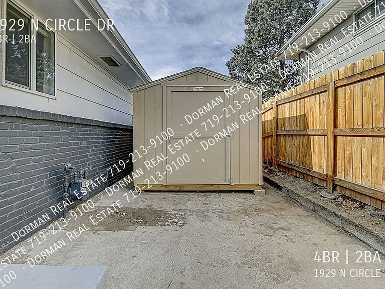 1929 N Circle Dr — Photo 28