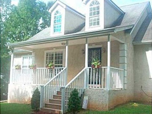74 Tanglewood Rd