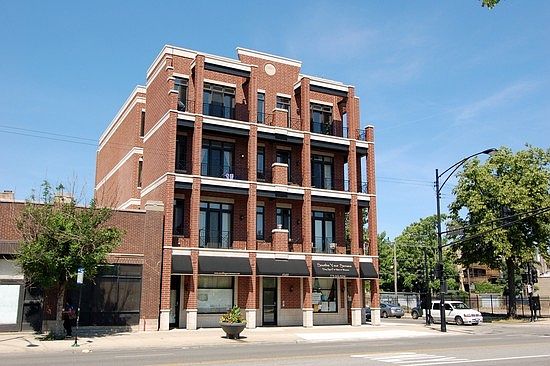 1st image of 6260 N Broadway St APT 3S