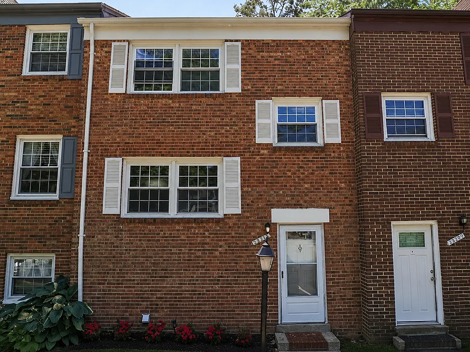 14819 Smethwick Pl